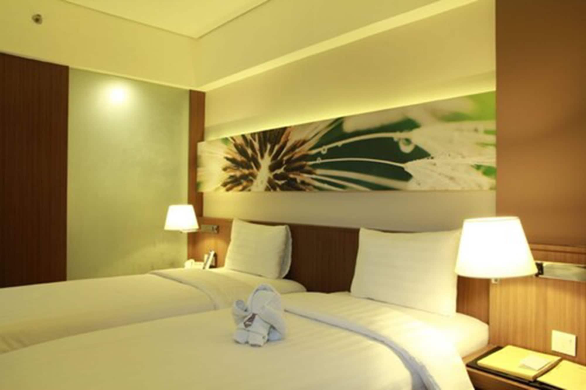 Hotel Soll Marina Serpong