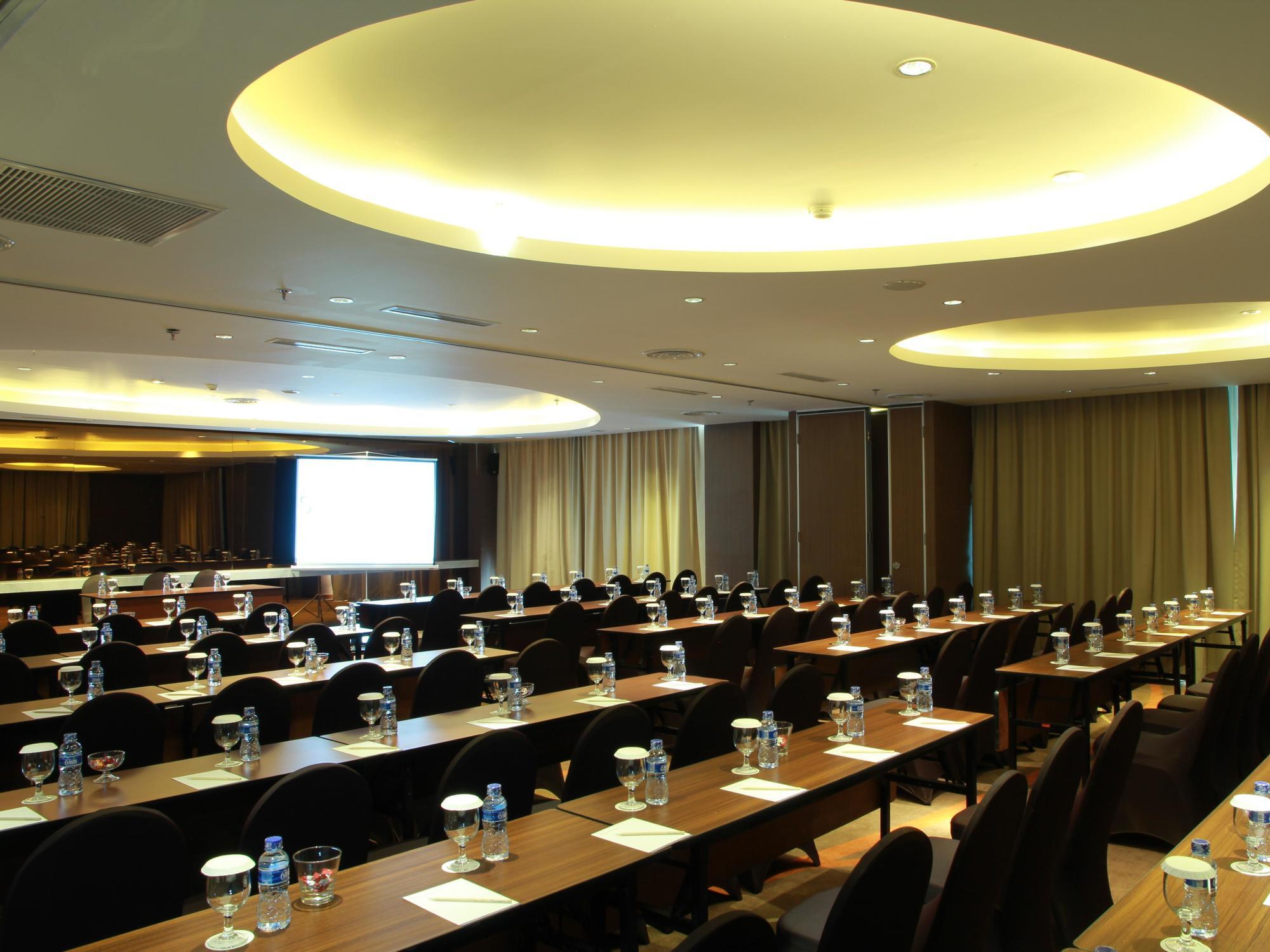Soll Marina Serpong